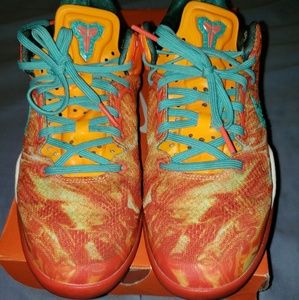 Nike kobe viii 8 area 72 size 5 all star
